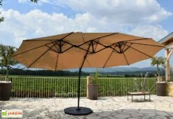 Parasol Déporté 3 Têtes 4,6 M En Aluminium Et Toile Taupe - Deporwide -MON AMENAGEMENT JARDIN Soldes parasol deporte aluminium grande toile taupe 460cm 2 1
